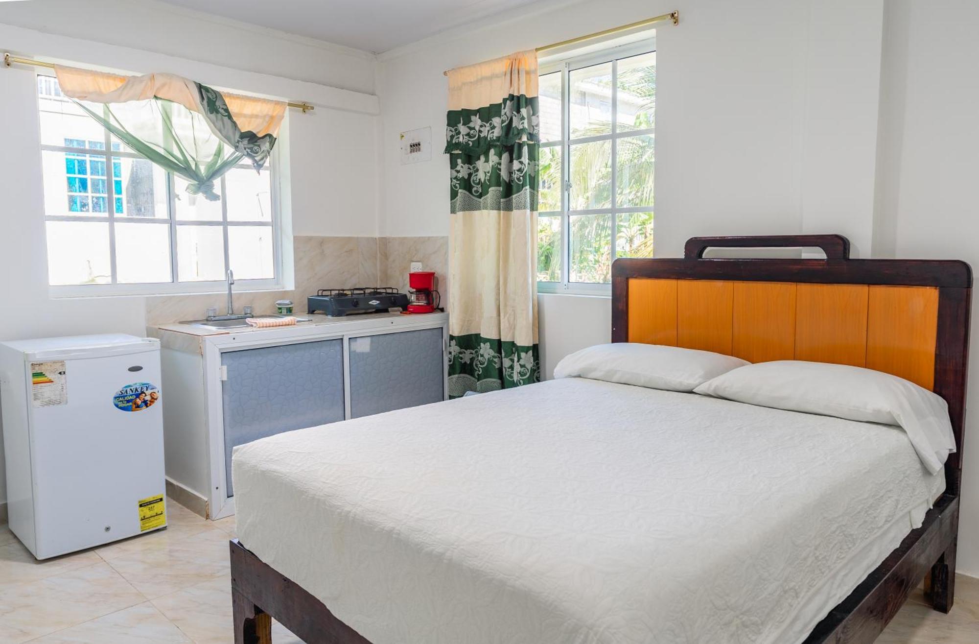 Posada Mango Tree South West Bay Εξωτερικό φωτογραφία