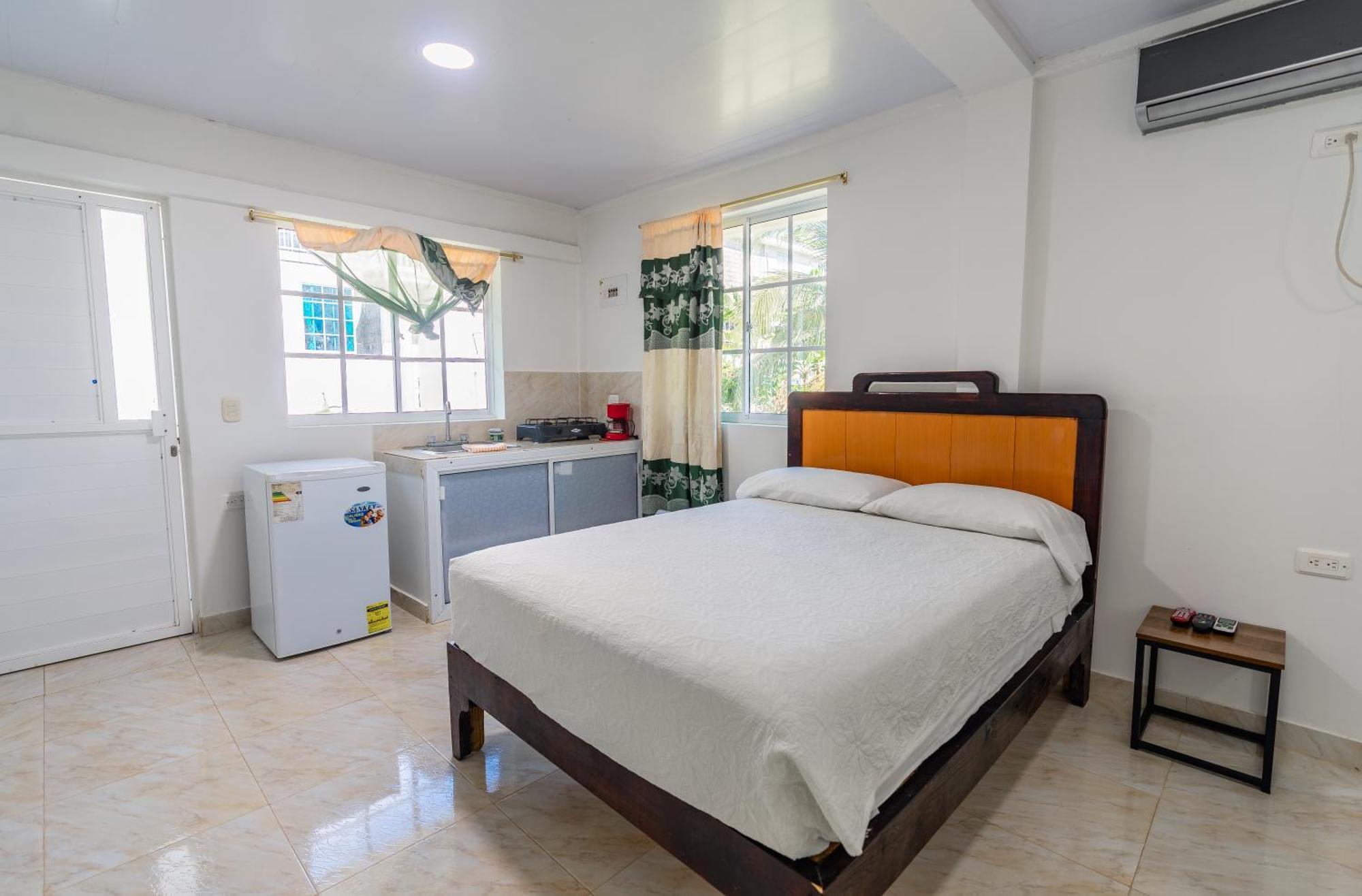 Posada Mango Tree South West Bay Εξωτερικό φωτογραφία